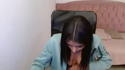 shanelle online show from 02/25/25, 06:14