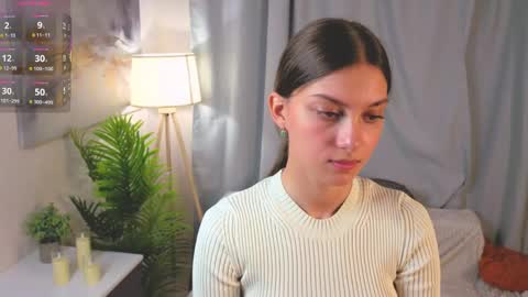 Christina online show from 06/06/26, 07:35