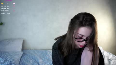 Snapshot of shanelfun chatting on 04/27/26, 01:14 Emmy online show from 04/27/26, 01:14