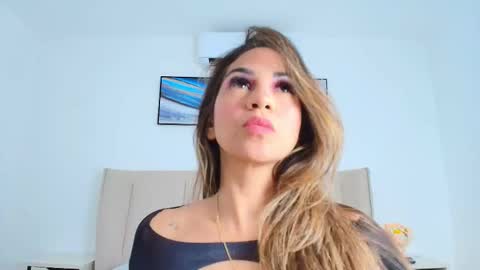 Snapshot of shanell_rousex chatting on 12/02/25, 04:35 Shanell online show from 12/02/25, 04:35