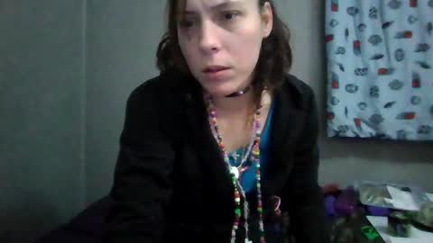 Snapshot of shanelle9270 chatting on 02/22/25, 01:55 shanelle9270 online show from 02/22/25, 01:55