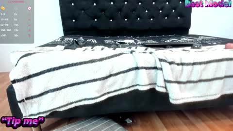 S H A N E L L E   online show from 01/24/25, 05:32