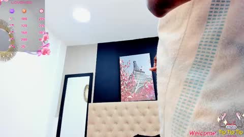 S H A N E L L E   online show from 02/22/25, 09:59