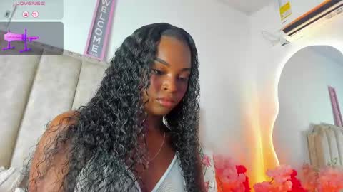 Snapshot of shanelwest7 chatting on 04/29/26, 01:59 Shanel online show from 04/29/26, 01:59