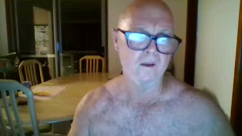 Snapshot of shaneo781570 chatting on 03/22/26, 06:00 shaneo781570 online show from 03/22/26, 06:00