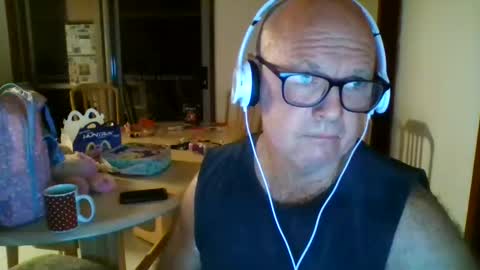 Snapshot of shaneo781570 chatting on 04/10/26, 06:23 shaneo781570 online show from 04/10/26, 06:23