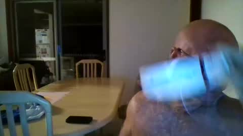 Snapshot of shaneo781570 chatting on 04/16/26, 07:03 shaneo781570 online show from 04/16/26, 07:03