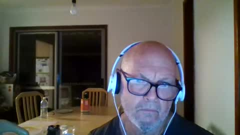 Snapshot of shaneo781570 chatting on 04/25/26, 05:54 shaneo781570 online show from 04/25/26, 05:54