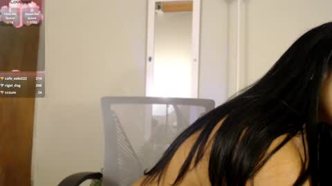 Snapshot of shani_broks chatting on 01/10/25, 03:50 Hi im Shani your dreams came true 3 online show from 01/10/25, 03:50