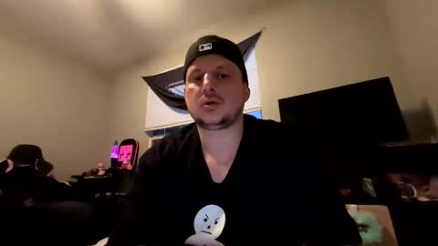 Snapshot of shankzilla chatting on 11/20/25, 11:48 shankzilla online show from 11/20/25, 11:48