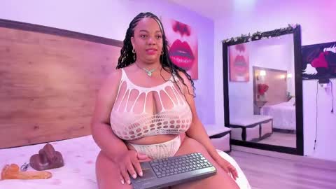 Snapshot of shannawells chatting on 05/30/26, 12:02 shannawells online show from 05/30/26, 12:02