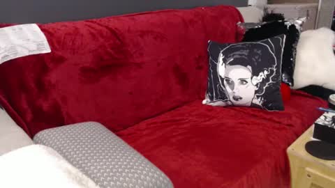 Snapshot of shannon07 chatting on 02/12/25, 01:19 Shannon07 online show from 02/12/25, 01:19