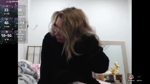 Snapshot of shannon07 chatting on 03/18/26, 01:31 Shannon07 online show from 03/18/26, 01:31