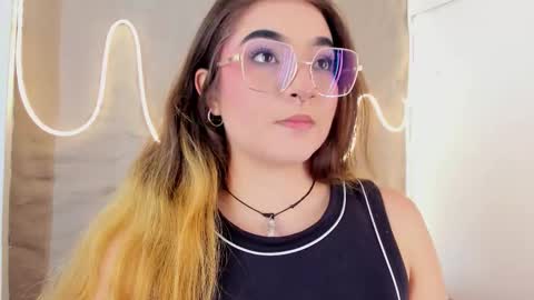 Shanntal  online show from 02/16/26, 07:32