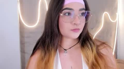 Shanntal  online show from 03/20/26, 08:03