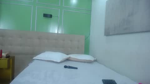 Snapshot of shanon_mature_ chatting on 01/29/25, 08:14 Shanon online show from 01/29/25, 08:14