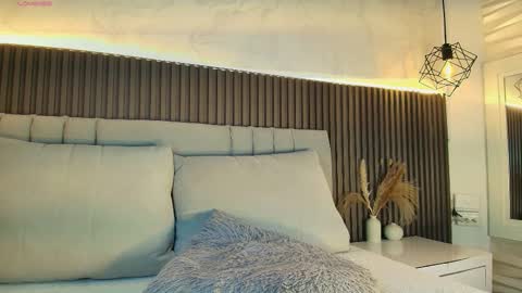 SHANON online show from 01/15/26, 07:06