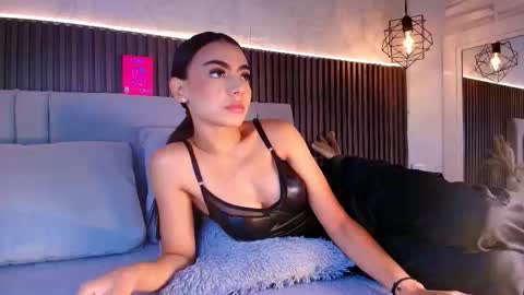 SHANON online show from 02/04/26, 07:09