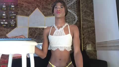Snapshot of shantal_chocolet chatting on 09/26/25, 01:48 Shantal Chocolet  online show from 09/26/25, 01:48