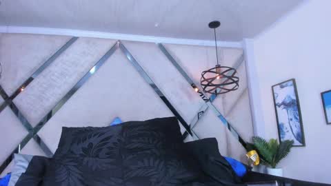 Snapshot of shantal_ferrer3 chatting on 01/05/25, 01:36 shantal_ferrer3 online show from 01/05/25, 01:36