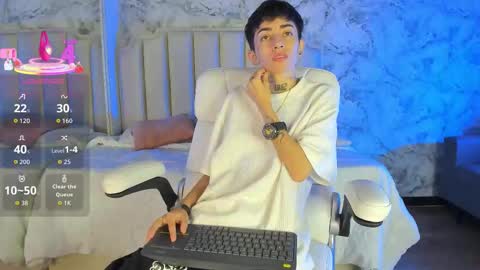 Snapshot of shantal_thompson21 chatting on 01/06/26, 03:21 Shantal online show from 01/06/26, 03:21