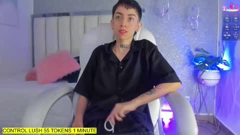 Snapshot of shantal_thompson21 chatting on 03/20/26, 11:26 Shantal online show from 03/20/26, 11:26