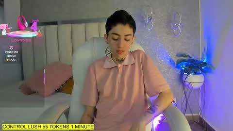 Snapshot of shantal_thompson21 chatting on 03/25/26, 11:16 Shantal online show from 03/25/26, 11:16