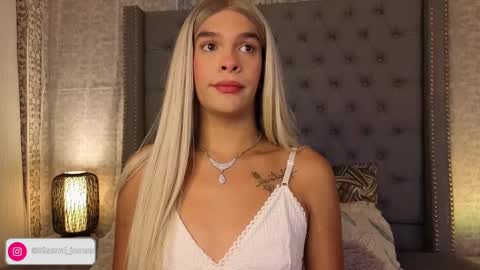 Shantal Jones online show from 10/01/25, 09:54