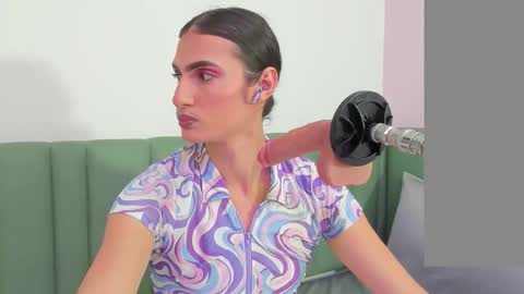  Shantall  online show from 12/21/25, 11:12