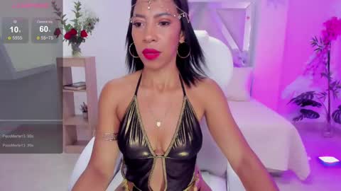 Snapshot of shantall_wills chatting on 02/16/25, 08:11 Shantall wills online show from 02/16/25, 08:11