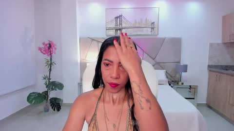 Shantall wills online show from 10/28/25, 11:14