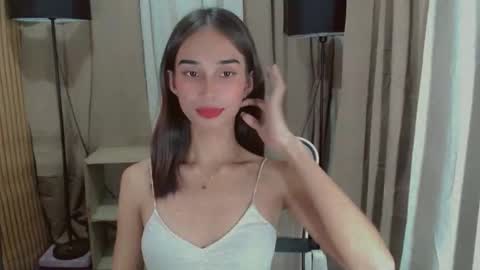 Snapshot of shantallfuckdoll chatting on 05/18/26, 04:07 shantallfuckdoll online show from 05/18/26, 04:07