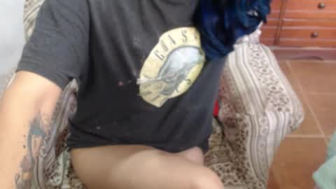 Snapshot of shanyflores5 chatting on 02/24/26, 01:31 shanyflores5 online show from 02/24/26, 01:31