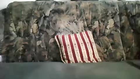 Snapshot of shaomy711 chatting on 01/01/25, 11:38 excelo21 online show from 01/01/25, 11:38