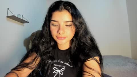 Sara online show from 09/17/25, 05:42