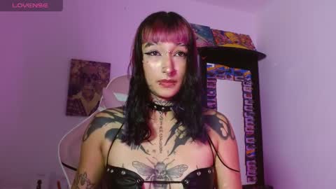 sharaross1 online show from 05/14/26, 04:30