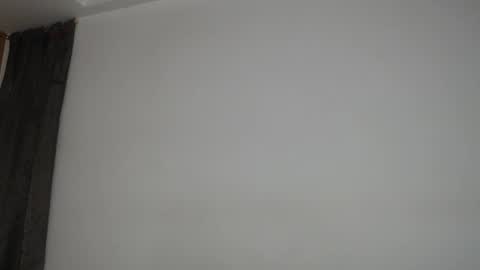 Snapshot of sharickleon11 chatting on 11/05/25, 11:27 sharickleon11 online show from 11/05/25, 11:27