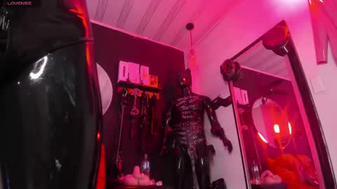 Sharith  online show from 03/11/25, 08:09