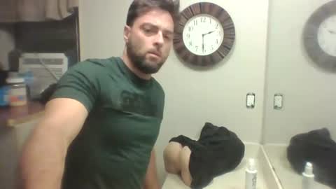 Snapshot of sharkman699 chatting on 02/20/25, 06:39 sharkman699 online show from 02/20/25, 06:39
