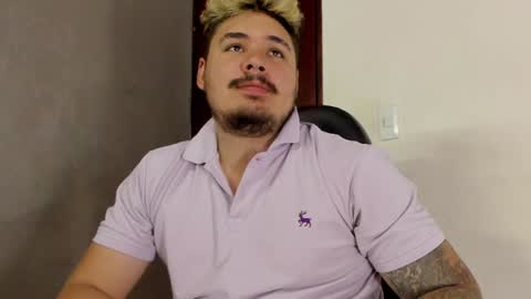 jhon deibyd online show from 12/24/24, 08:33