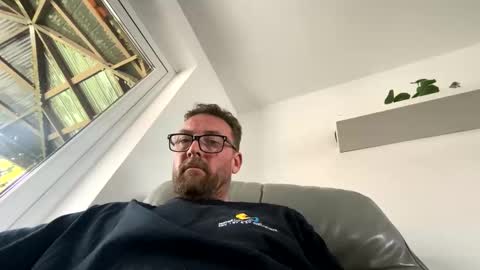 Sharksboy online show from 05/07/26, 04:23