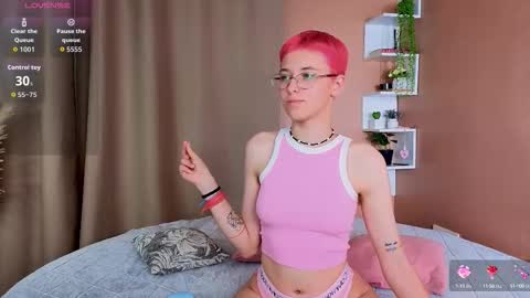 Sharli online show from 09/25/25, 04:32