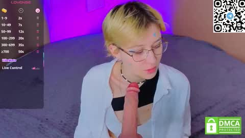 Snapshot of sharli_rose chatting on 03/12/26, 03:51 Sharli online show from 03/12/26, 03:51