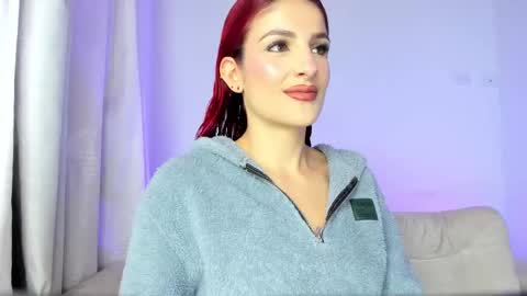 Hi fiends ---- I usually start online from Monday to Friday from 1000 am Saturdays and Sundays at 600 am Colombia time online show from 02/24/26, 03:10