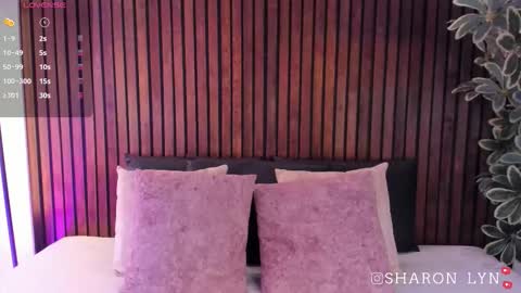 Snapshot of sharonlyn chatting on 03/24/26, 08:03 sharonlyn online show from 03/24/26, 08:03