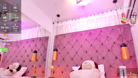 Snapshot of sharonn___ chatting on 01/23/25, 06:39 Sharon online show from 01/23/25, 06:39