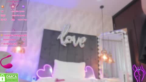 Snapshot of sharonn___ chatting on 03/08/25, 06:54 Sharon online show from 03/08/25, 06:54