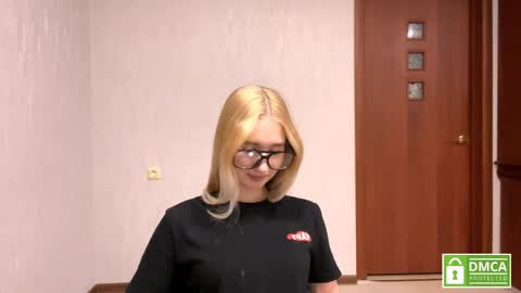 Snapshot of sharonpexton chatting on 05/20/26, 05:08 Anita online show from 05/20/26, 05:08