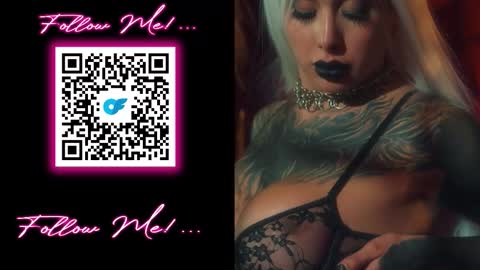 Snapshot of sharpay_evans chatting on 03/19/26, 07:18 Antonia online show from 03/19/26, 07:18