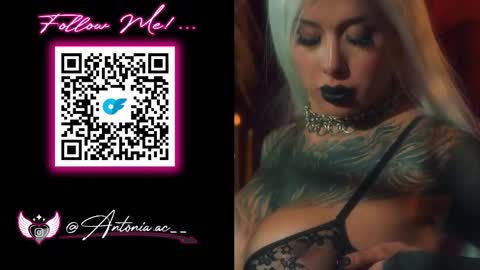 Snapshot of sharpay_evans chatting on 04/15/26, 03:41 Antonia online show from 04/15/26, 03:41